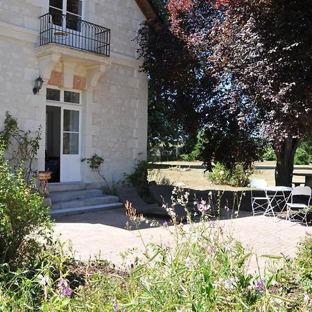 La Terrasse De L'Orangerie Du Chateau - Art Nouveau - Gite 2 Personnes Brain-sur-Allonnes Kültér fotó