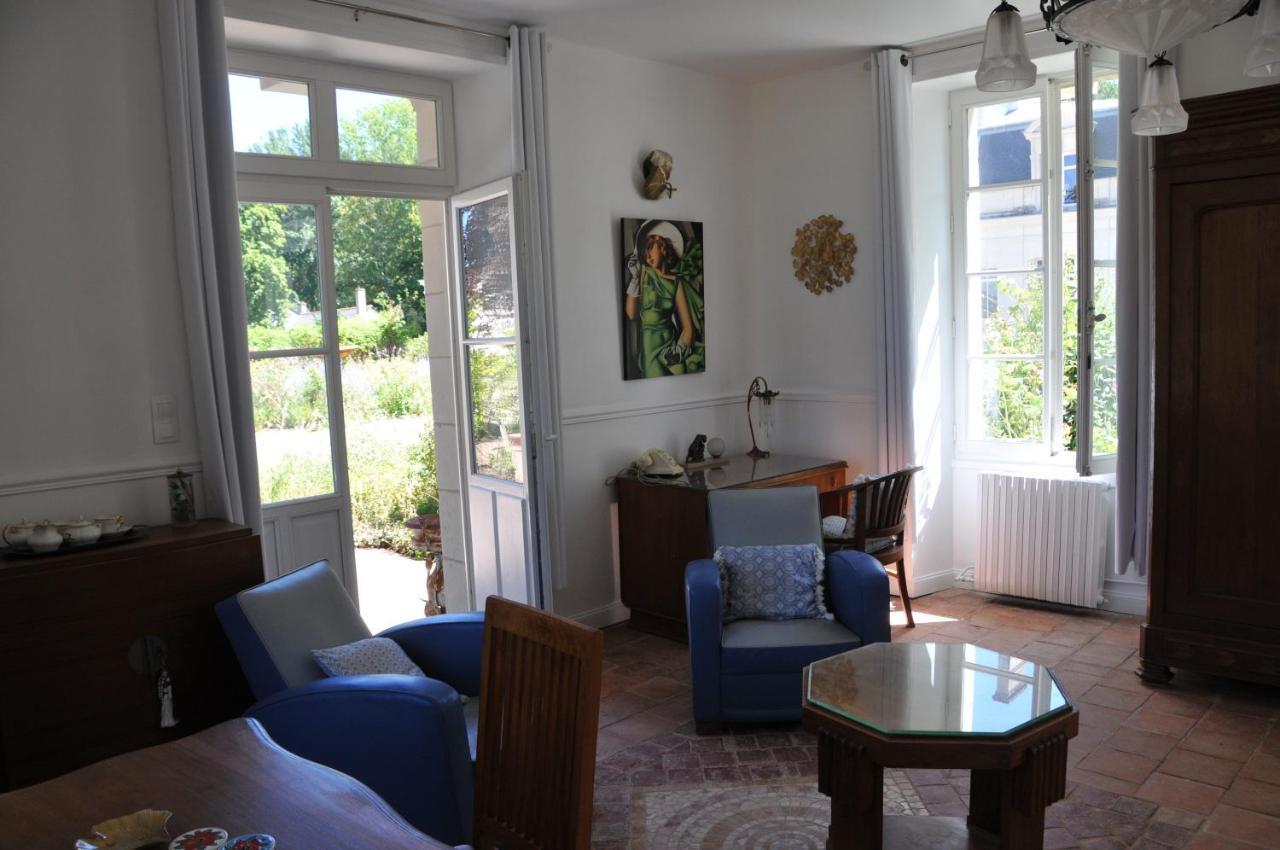 La Terrasse De L'Orangerie Du Chateau - Art Nouveau - Gite 2 Personnes Brain-sur-Allonnes Kültér fotó